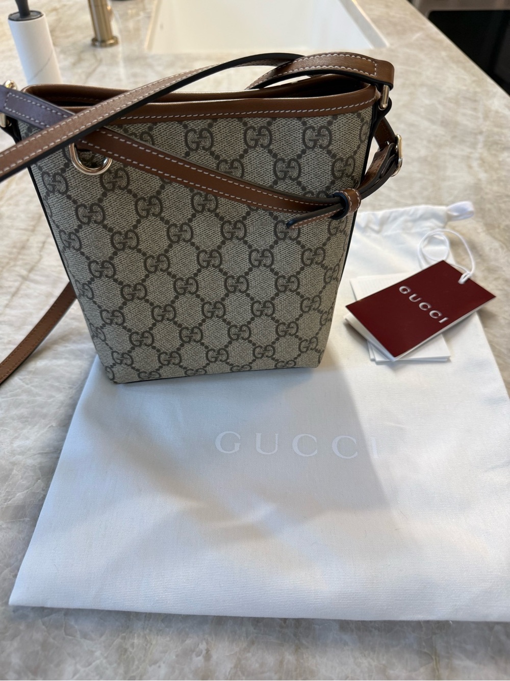 Gucci Nano Bucket Bag GG Supreme Crossbody - Picture 6 of 14